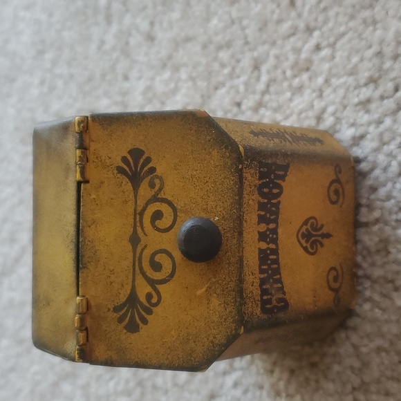 Spice rack decor - Picture 7 of 8